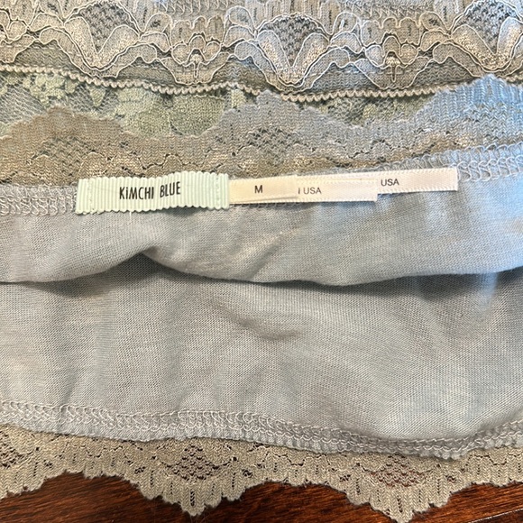 Kimchi Blue Lace Bandeau - Picture 3 of 4